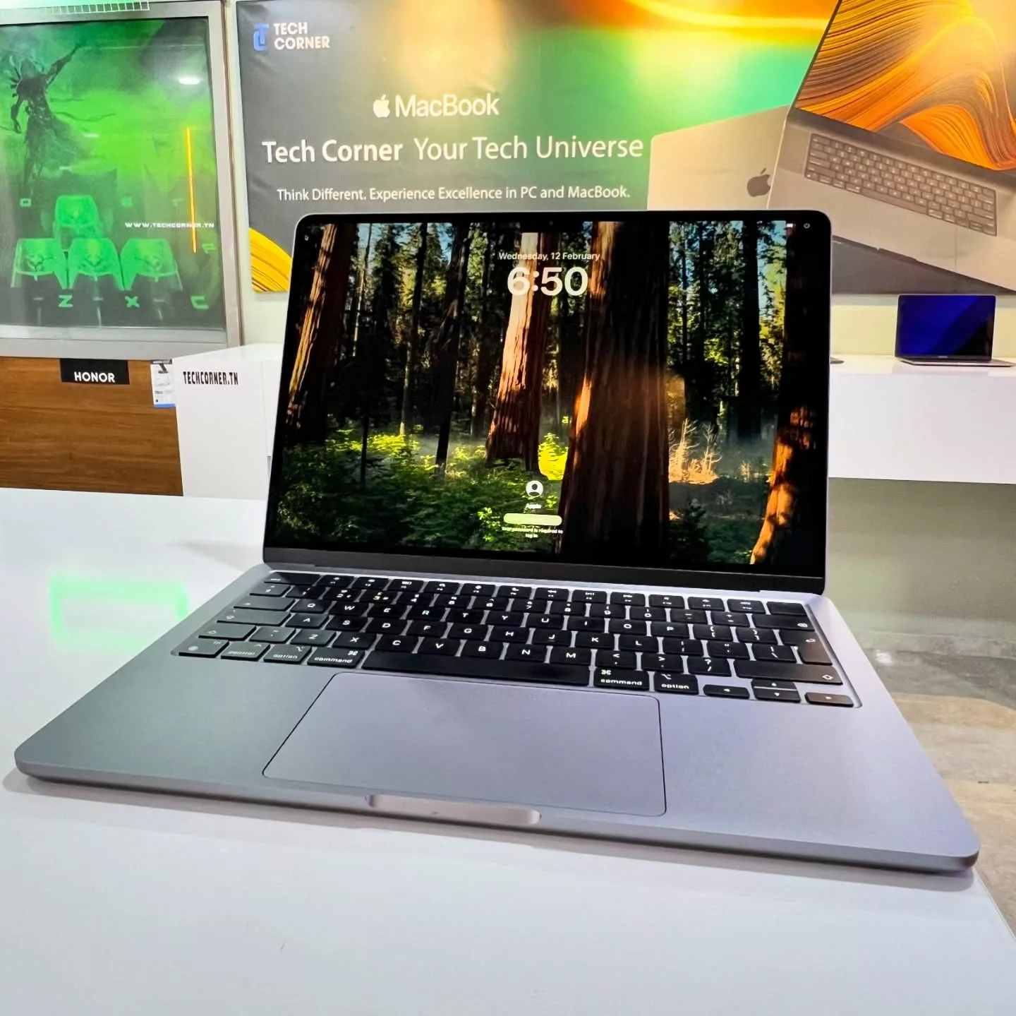 Macbook air M3 2024 A3113