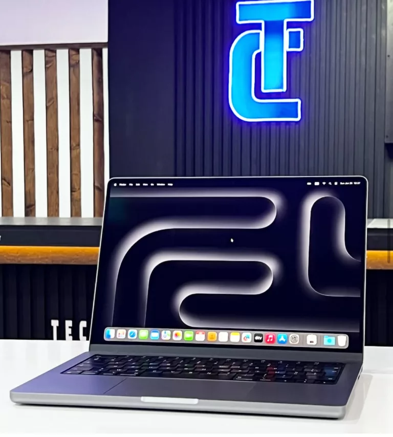 MACBOOK PRO M1 PRO